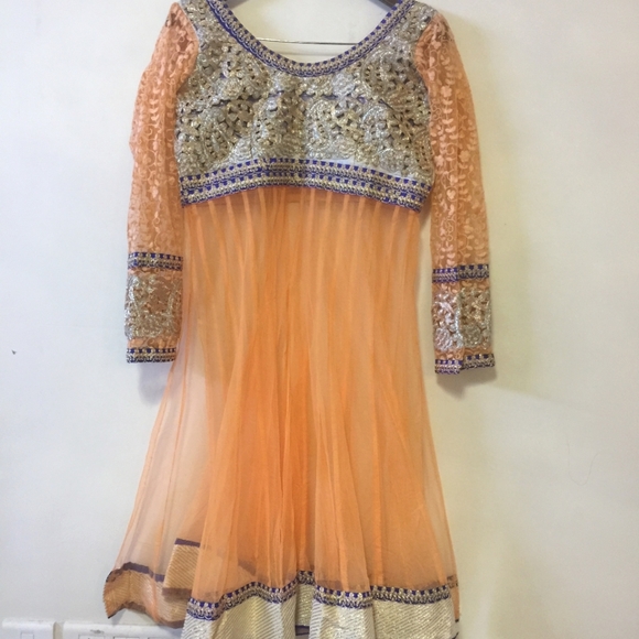 Soch Lehenga Set - Picture 2 of 8